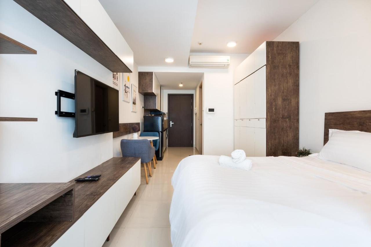 Harry'Home-River Gate- Swimming Pool- Free Pickup 5 Night Or More ホーチミン市 エクステリア 写真