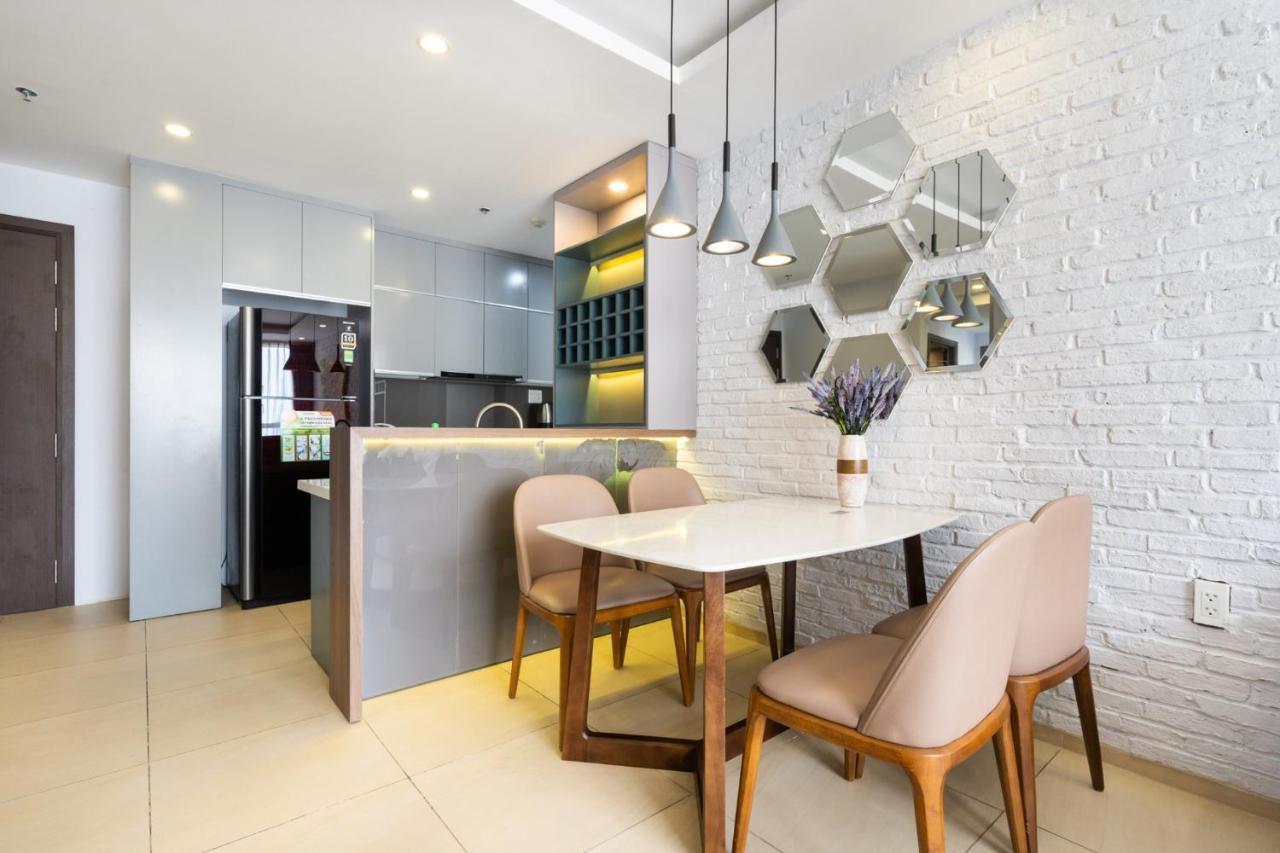 Harry'Home-River Gate- Swimming Pool- Free Pickup 5 Night Or More ホーチミン市 エクステリア 写真